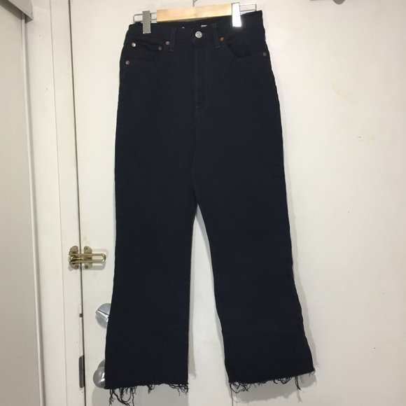 LEVI HIGH RISE CROPPED JEANS SIZE 27 - Picture 2 of 6